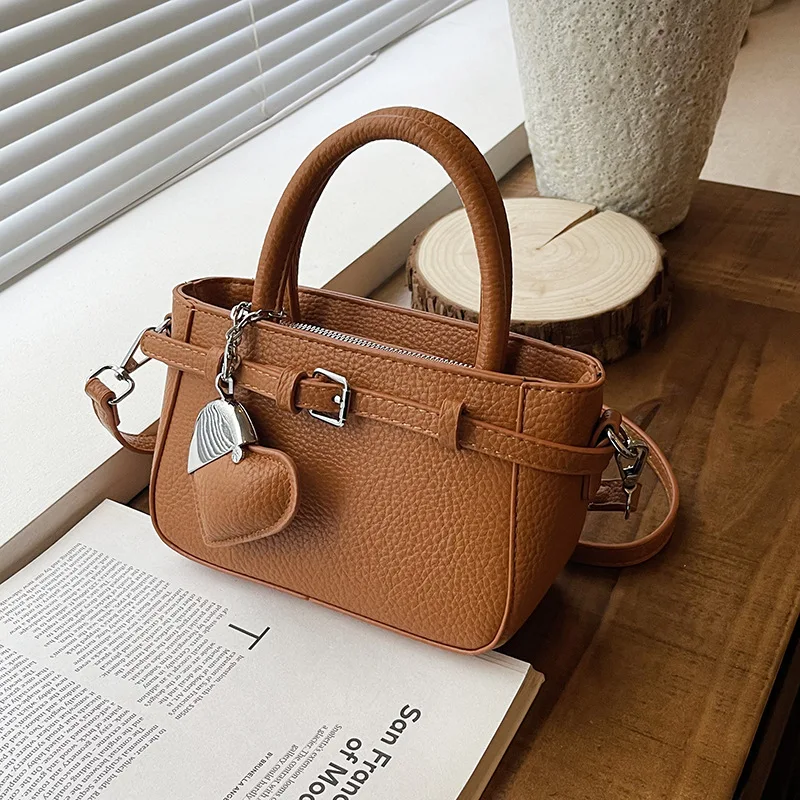 

New Retro Small Square Bag Women's High-end Handbag Niche Simple Shoulder Messenger Bag Versatile