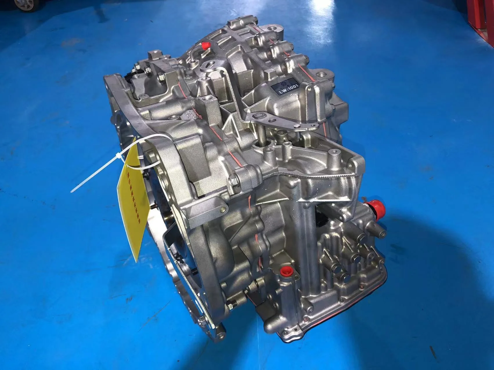 Transmission Assembly Gear Box For Qashqai 2.0L X-Trail 4WD CVT2 JF011E RE0F10A REMANUFACTURE