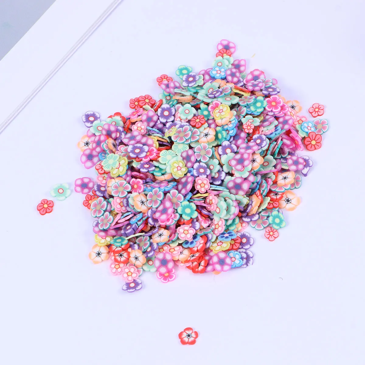 

1000pcs Nail Beauty Accessories Polymer Clay Slices for Manicure DIY Decoration Nail Paster Fingernail Protector