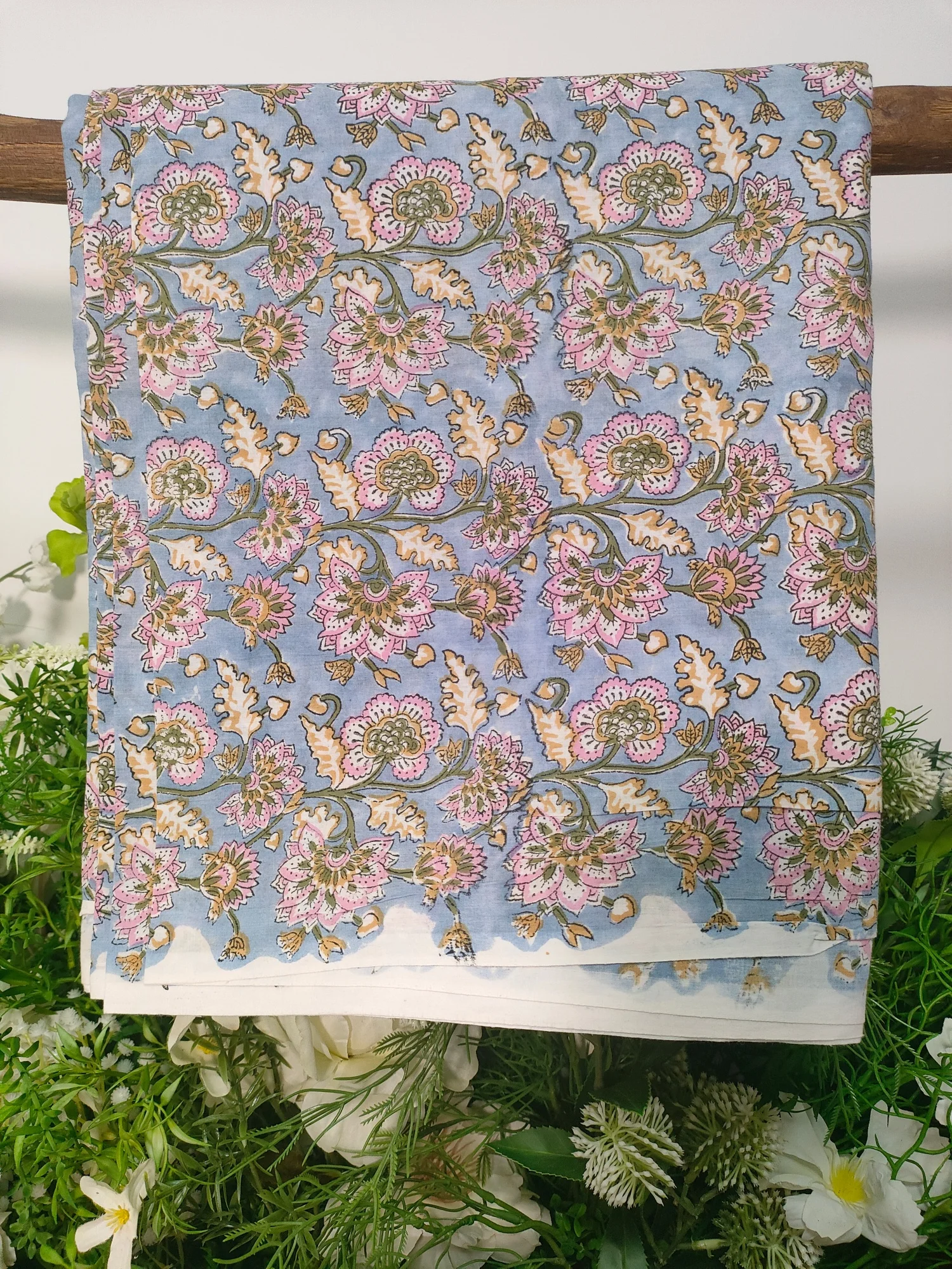 

India Block Print 100% Natural Dyes Thin Cotton Floral for DIY Clothing Blouse Dress Skirt Pajamas Sewing Fabric