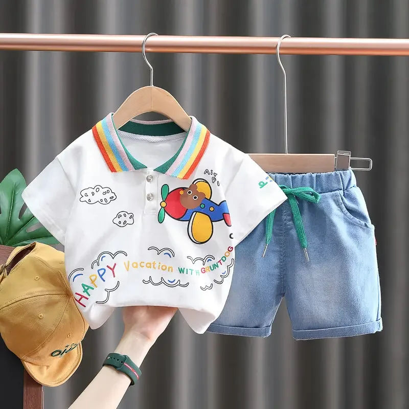 子供用コットンスポーツTシャツとショーツセット,幼児用衣類,サマーカー,男の子と女の子,0〜5歳,2ユニット