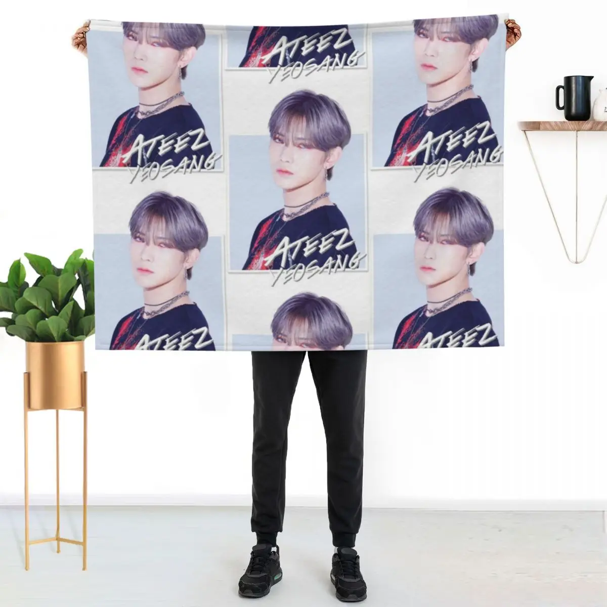 

Ateez - Yeosang Throw Blanket Soft Warm Blanket Gift for Men Women Adults