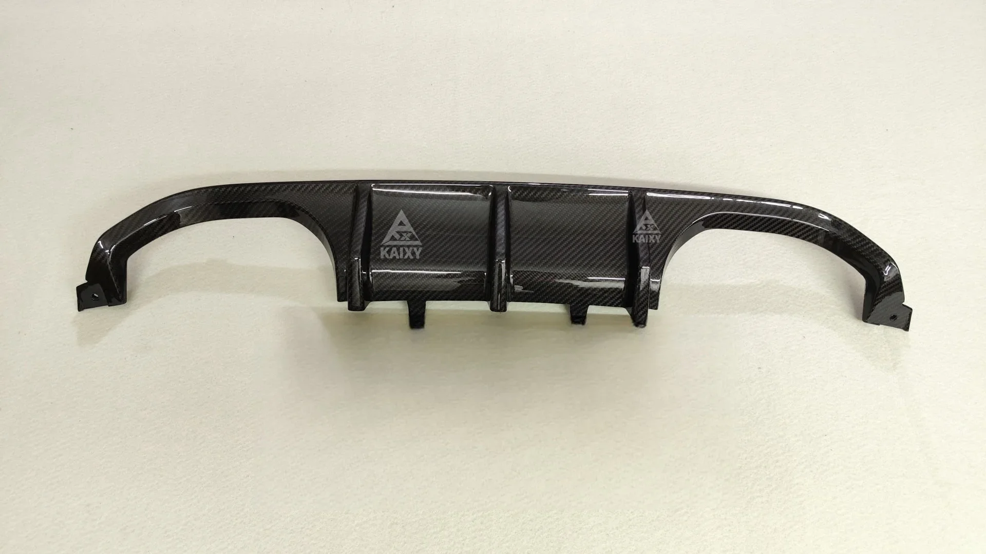 MP Style Bumper Diffuser with Perfect Fitment and Screw Fixing for BMW F80 F82 Rear Splitter Lip
