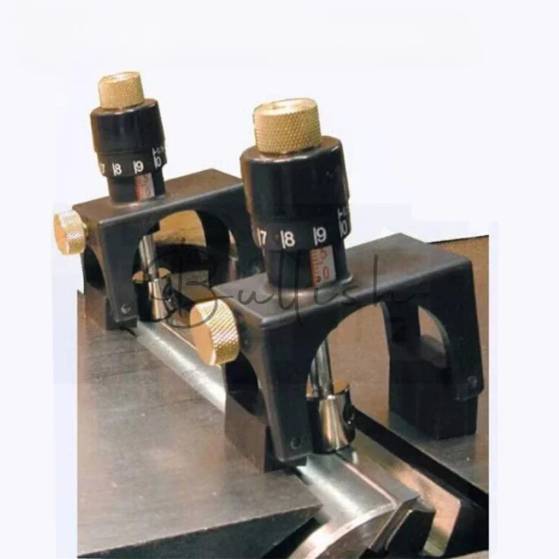 

Plane knife adjuster Installation knife aligner Woodworking flat planer table Planer adjustment loading and unloading