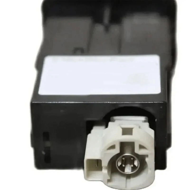  Replacement USB Plug Automotive Accessories for W177 W247 C118 Card Reader