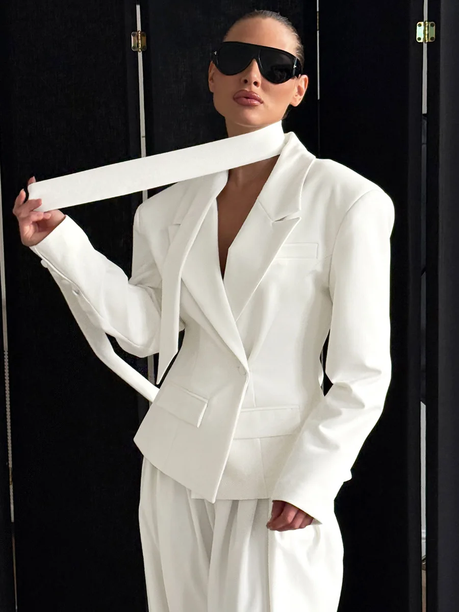 

FDYOUI Women Elegant Double Breasted Bandage Short Blazers Coat High Street 2026 Office Lady Outerwears White Black Slim Suit