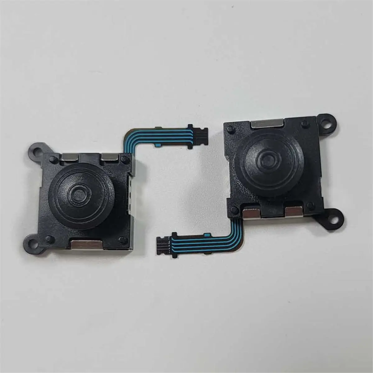 New Electronics 10pcs K-Silver 3D Analog Grip Joystick for PSV2000 for 2000 Rocker Thumb Stick Game Controller New Replacement