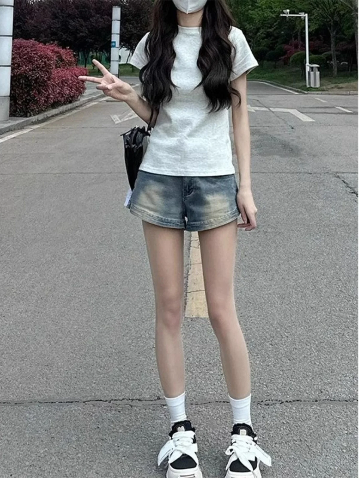 

High Waist Loose Wide Leg Short Jeans Women's A-Line Hot Pants Vintage Washed Summer New Style Slimming Versatile Denim Shorts