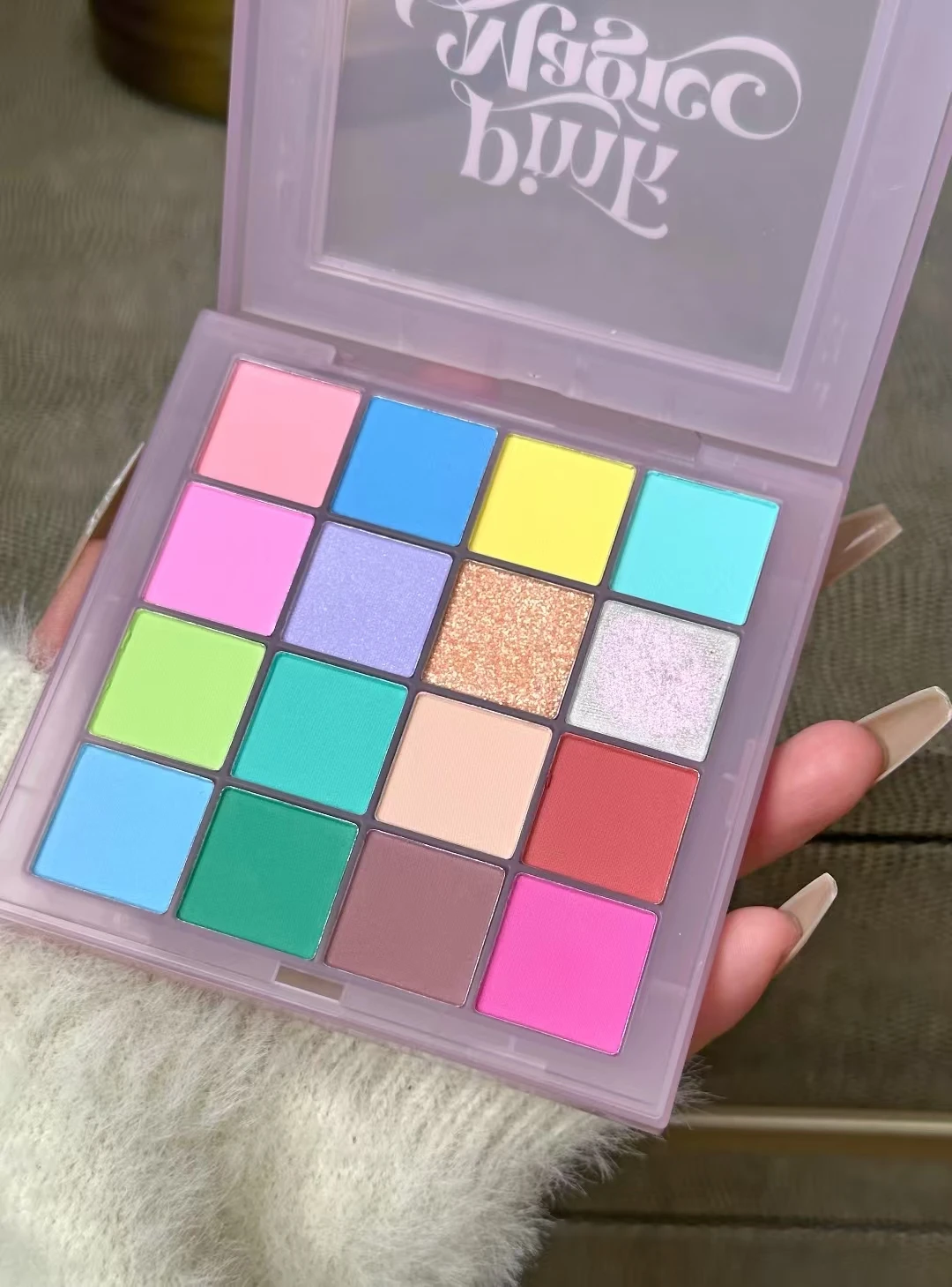 CARMELA Palette di ombretti 16 colori polvere opaca Macaron Shimmer Glitter Matellic a lunga durata Muti-use Est per applicare il trucco degli occhi