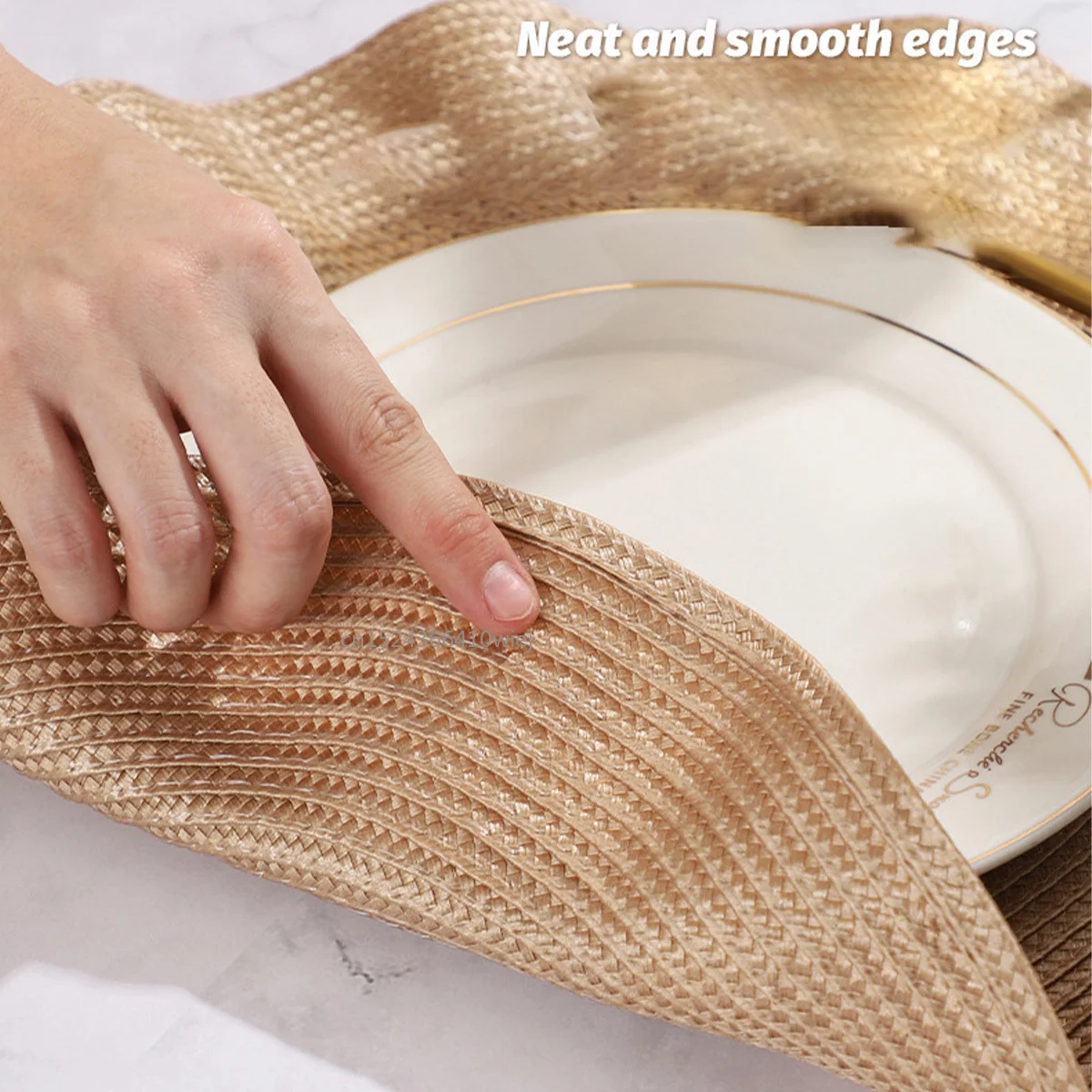 

1/4pcs Wavy Round Heat Insulation Placemats 38cm Woven Braided Circle Placemat for Dining Tables Kitchen Table Mats Washable