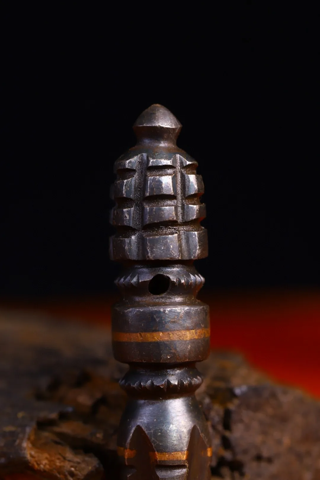 Tibetan supplies Tiantie hand-hammered and engraved old magic tools Vajra pestle pendant necklace pendant Buddha bead accessorie