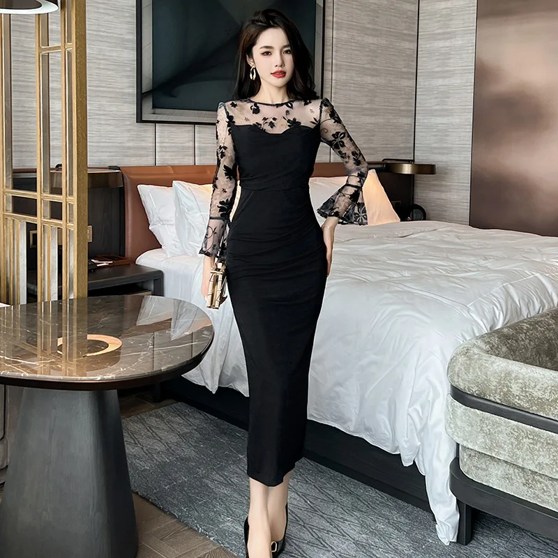 

2023 Autumn New Vintage Spliced Mesh Slim Fit Flare Long Sleeve Dress Wrapped Hip