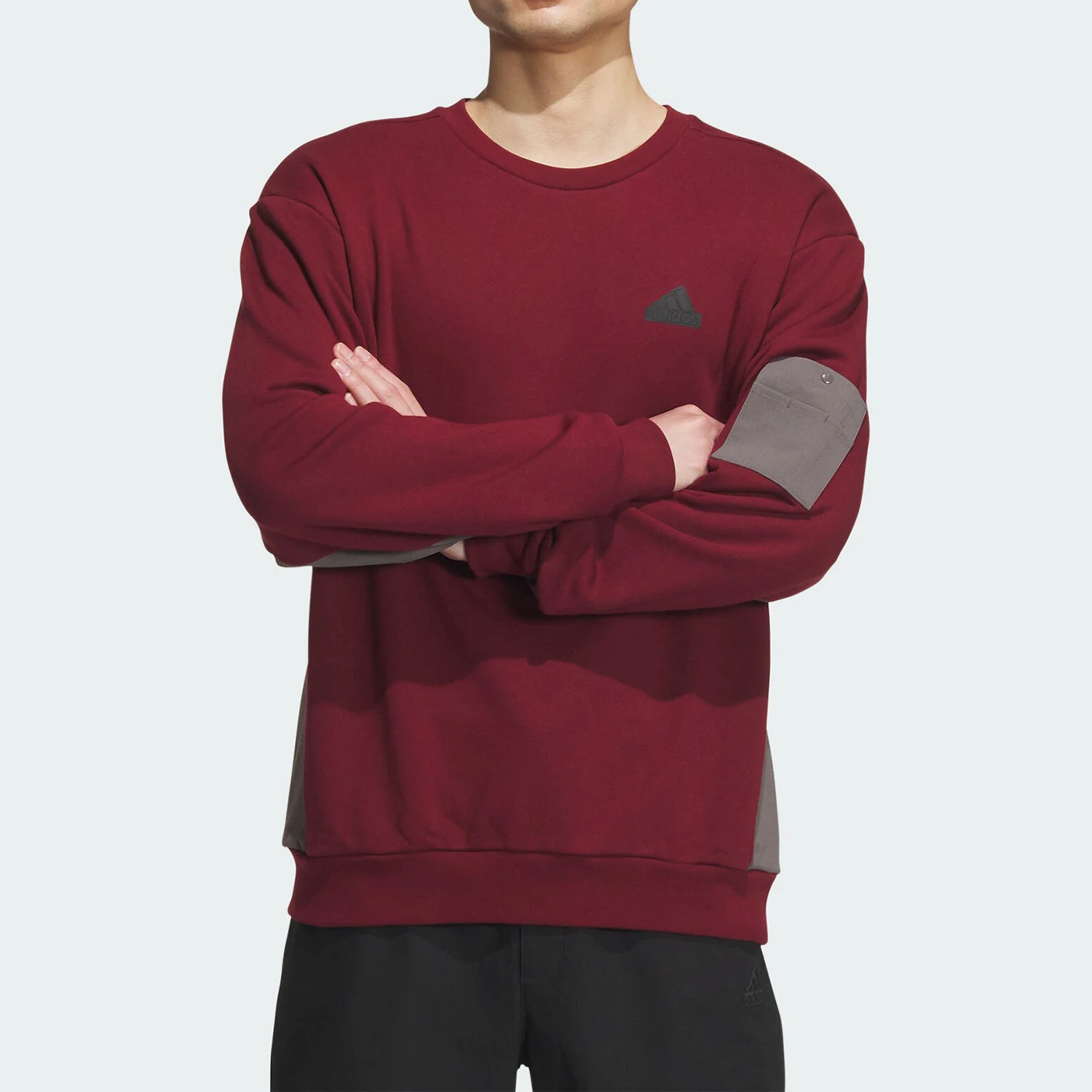 

Adidas Official Genuine 2023 New Men's Knit Round Neck Sweatshirt JE8596