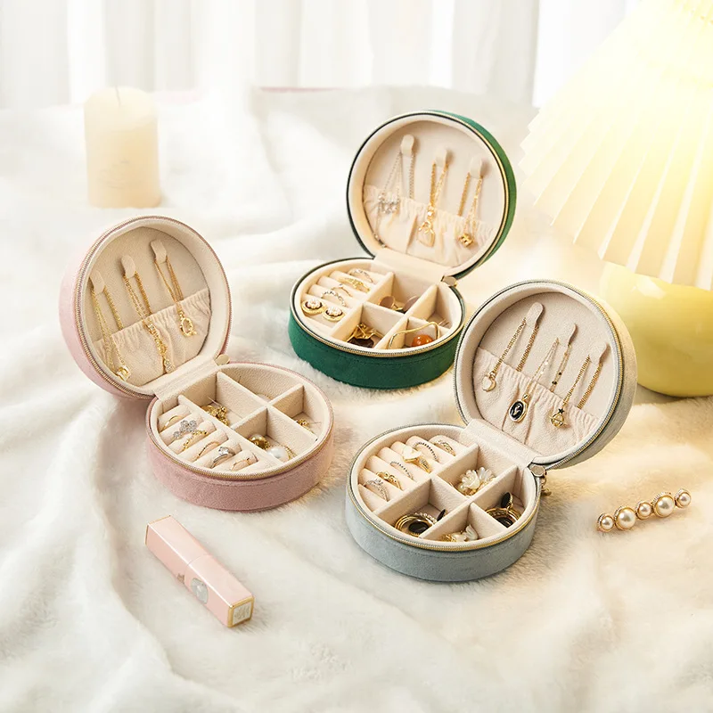 

【In Stock】 Round Velvet Portable Jewelry Organizer Mini Travel Necklace Ring Earrings Jewelry Storage Case