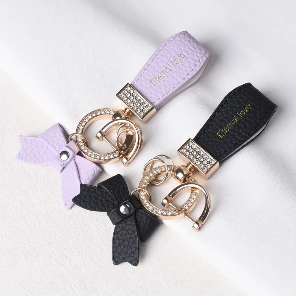 고급 천연 가죽 키홀더 여성 가방 패션 장식 무광 버클 가죽 자동차 키링 가방 참 펜던트