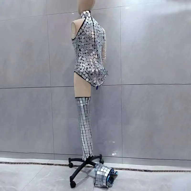 Strój na bar, koncert, dla piosenkarki, drag queen, kostium, złoty, srebrny, lustrzany kombinezon, nakładki na buty, strój taneczny, strój dla głównej tancerki, odzież sceniczna