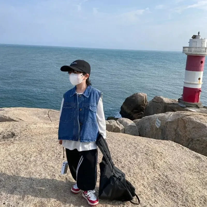 2026 New Spring Autumn Boys Vest Fashion Sleeveless Denim Jacket Top for Children Trendy Kids Clothing