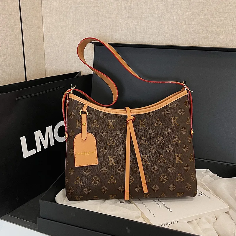 

Designer New Vintage Luxury Shoulder Bag Chic High End Tote Bag Textured Fashion Commuter Crossbody Purse High Quality