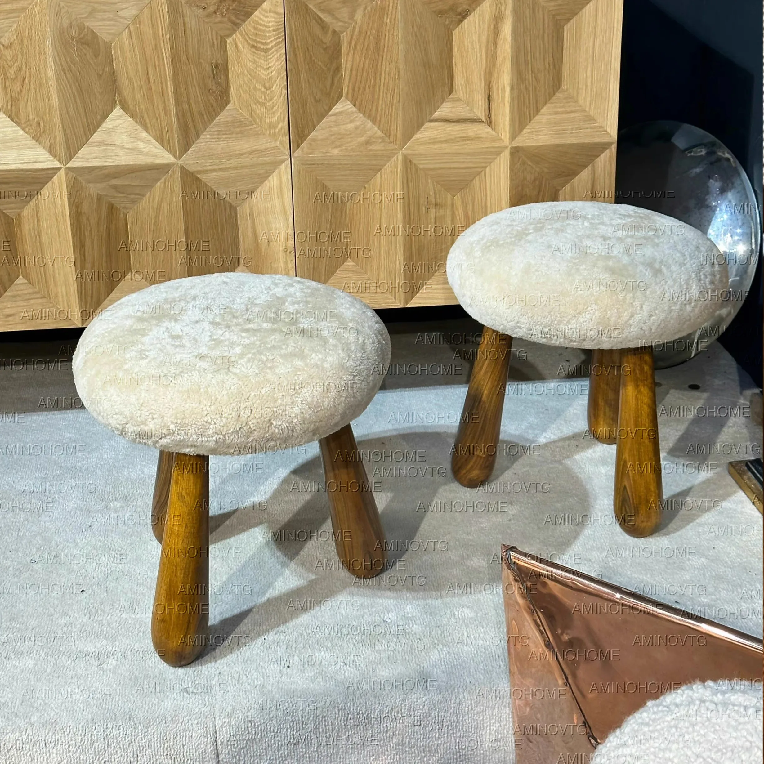 Retro Home Decoration Low Stool Solid Wood Material Lamb Fleece Living Room Corridor Shoe-Changing Stool Bedroom Makeup Stool