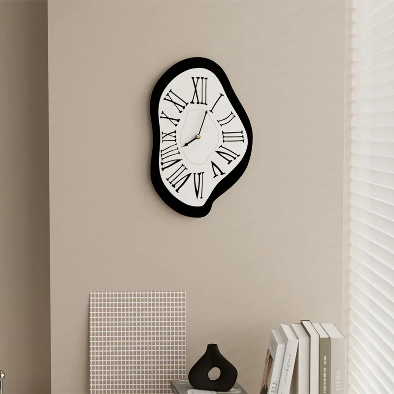 Modern Nordic Interior Wall Clock Salvador Dali Style Surreal Melting Distorted Roman Numeral Luxury Clocks for Home Decor