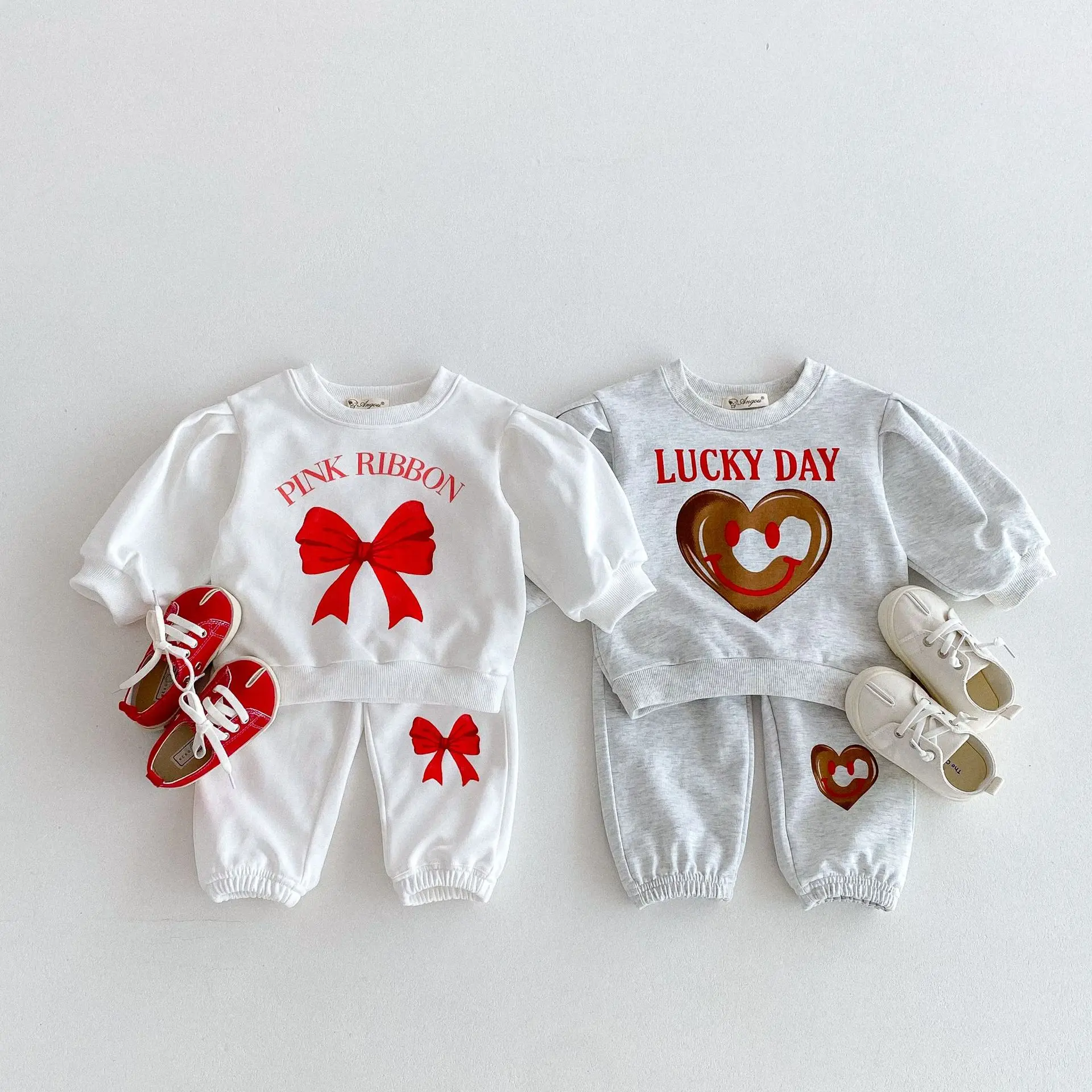 

2024 Autumn New Children Cotton Sports Set Boys Girls Bow Heart Letter Print Sweatshirt + Pants 2pcs Suit Kids Casual Outfits