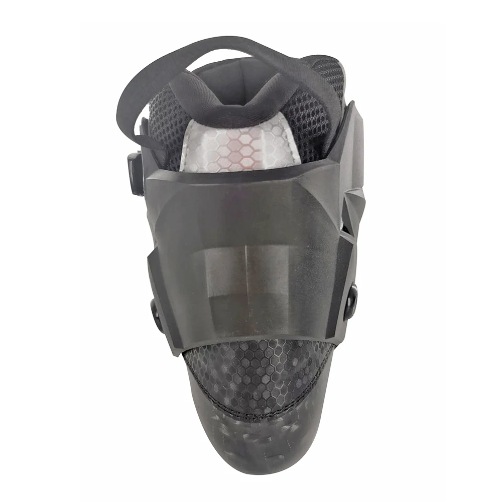 المهنية حديثا ODM OEM ألياف الكربون في الهواء الطلق شارع حيلة UFS العدوانية حيلة حذاء تزلج بعجلات