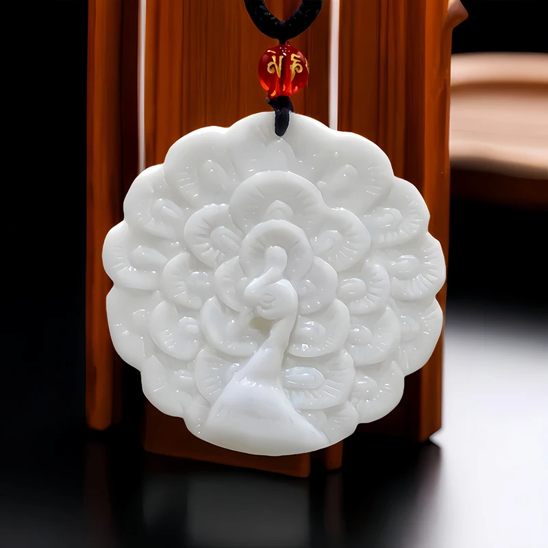 

White Natural Real Jade Peacock Pendant Necklace Designer Accessories Charm Stone Fashion Luxury Gifts for Women Men Talismans