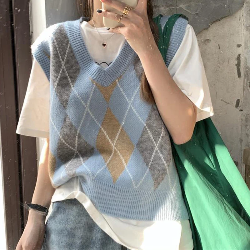 New Women Vintage Classic Argyle Harajuku Streetwear Outewear Knitted Sweater Vest Y2K Trendy Casual V Neck Sleeveless Waistcoat