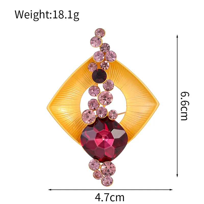 New Design French Luxury Crystal Glass Brooch Elegant Geometric Square Brooches Coat Accessory Pins Delicate Corsage