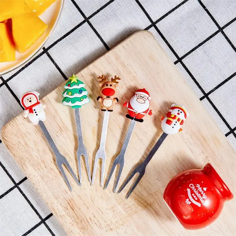 5Pcs/Set Christmas Fruit Fork Stainless Cartoon Santa Claus Salad Stick Dessert For Party Decoration Accessories Vegetable Forks