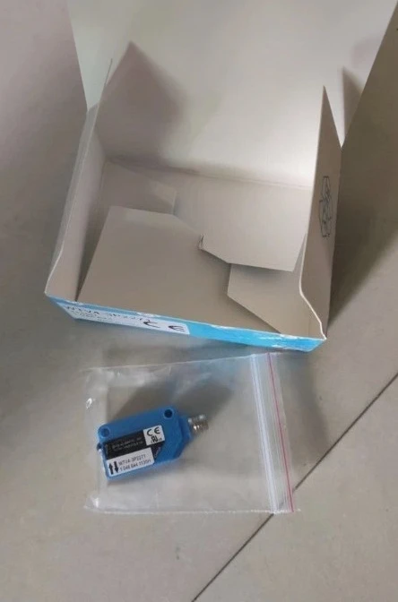 العلامة التجارية الجديدة الأصلية WTV4-3P2271 الكهروضوئية 1046644 للتسليم السريع الشحن السريع