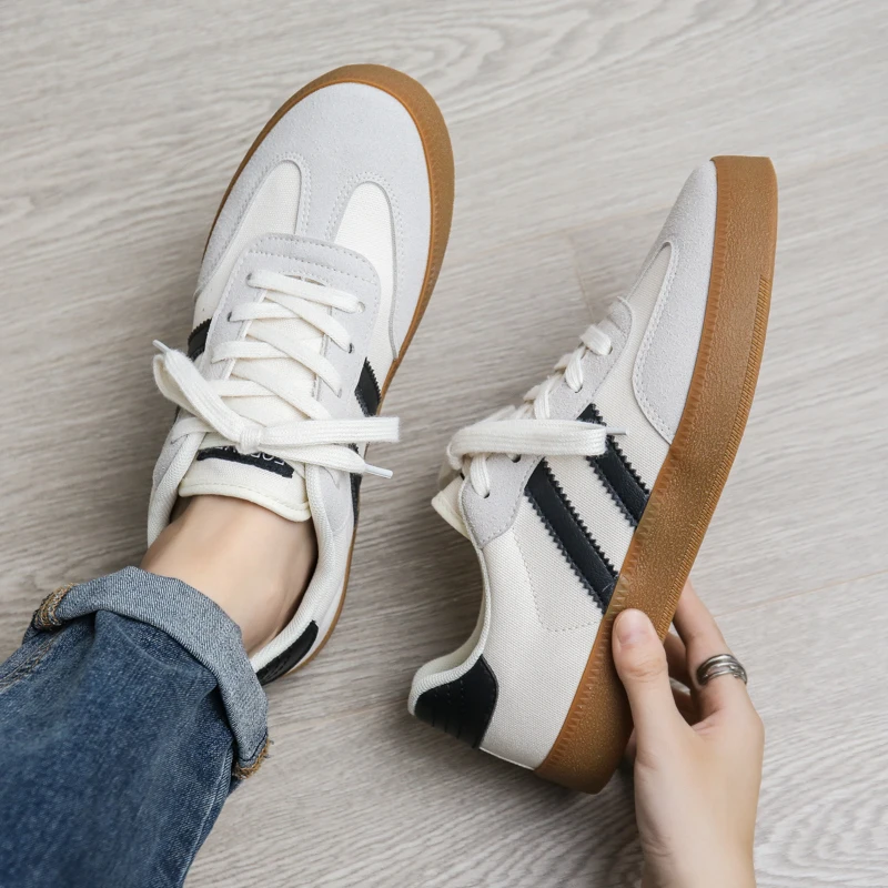 Four Seasons Fashion Beige Men\'s Casual Shoes Stripe Design Skateboard Shoes for Men Comfortable Breathable Low-cut Sneakers Man