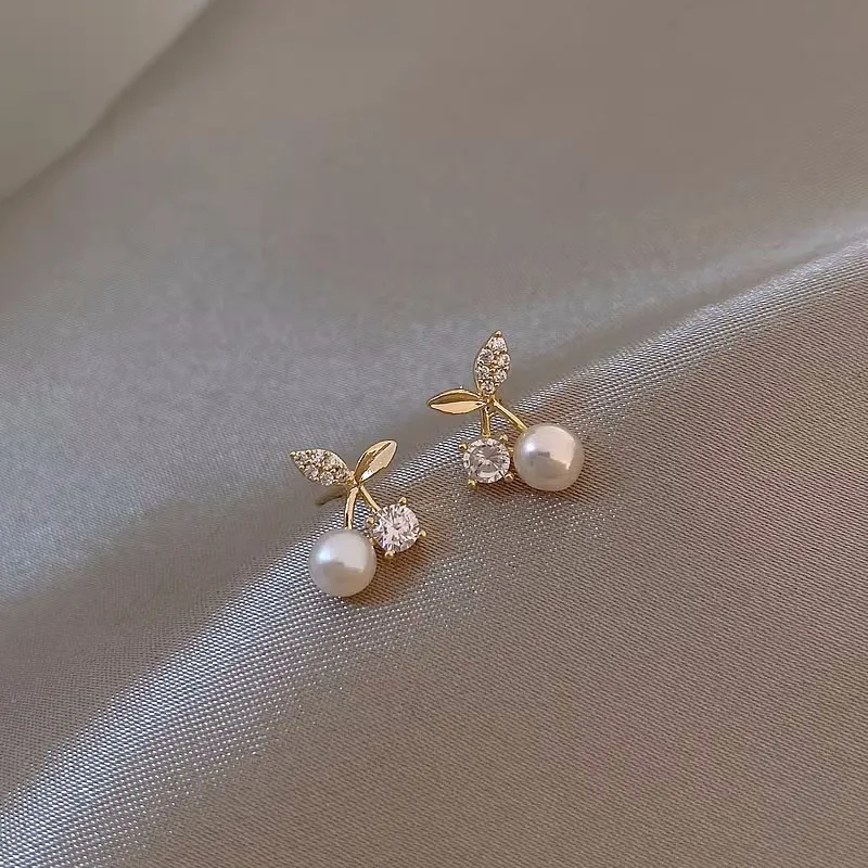 2023 New Design Petite Delicate Pearl Cherry Stud Earrings For Women Cute Zircon Rhinestone Bowknot Earring Jewelry Gifts