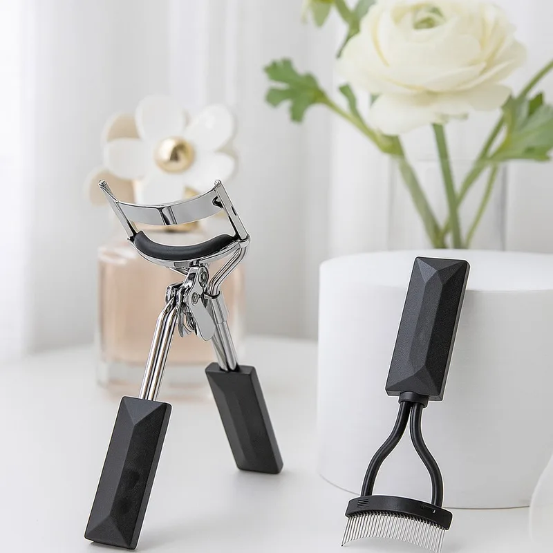 ชุดที่ดัดขนตา 1 2 3 ชิ้น ทำจากสแตนเลส พร้อมหวีดัดขนตา เครื่องมือดัดและจัดแต่งขนตา แหนบแยกขนตา อุปกรณ์แต่งหน้า