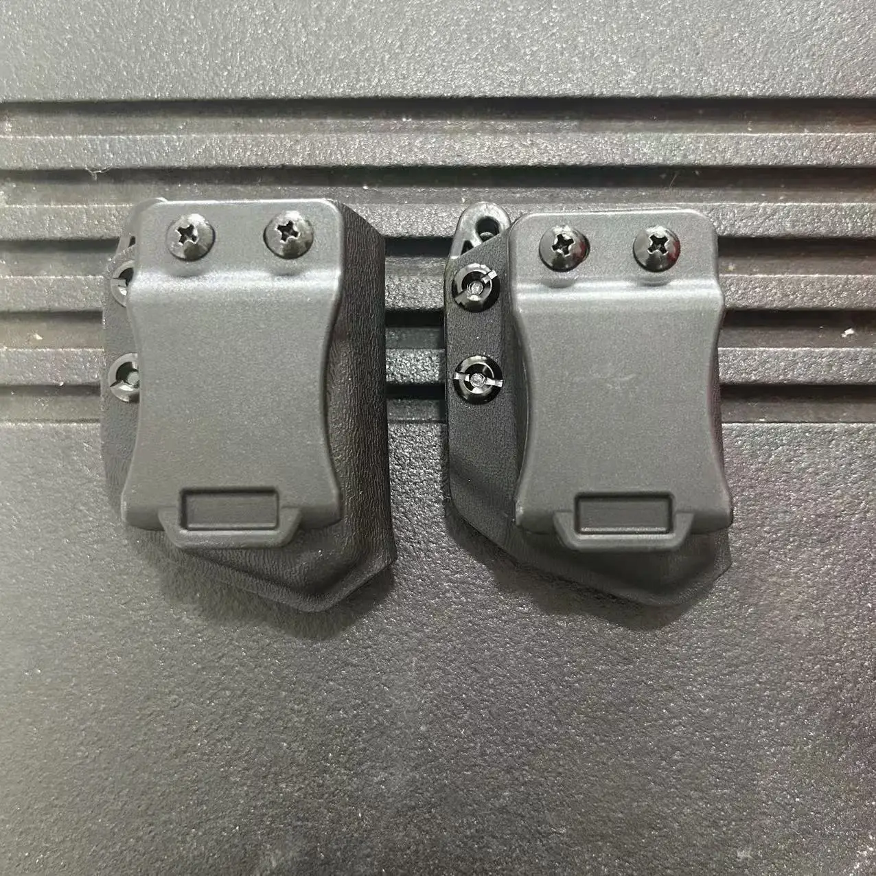 

IWB/OWB 9mm Adjustable left and right hand universal. 45ACP Double/Single Stack For Glock 17 19 26/23/27/31/32/33 M9 G2C P226