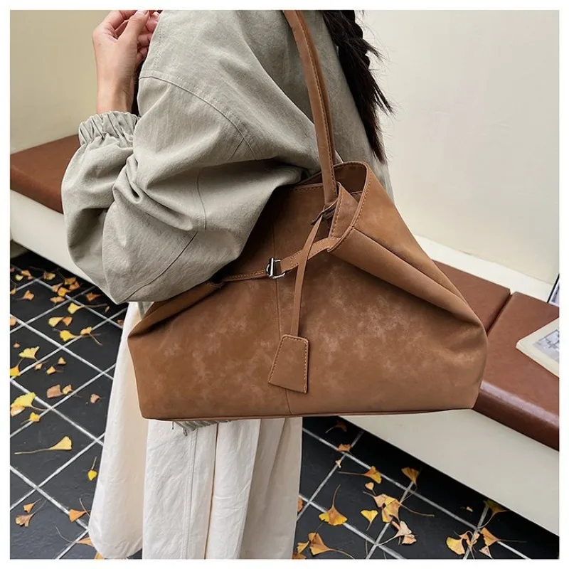 

Graceful Large Capacity Diaper Bag Handbag Tote Office Visit Versatile Exquisite Stylish Glamorous Timeless Functional