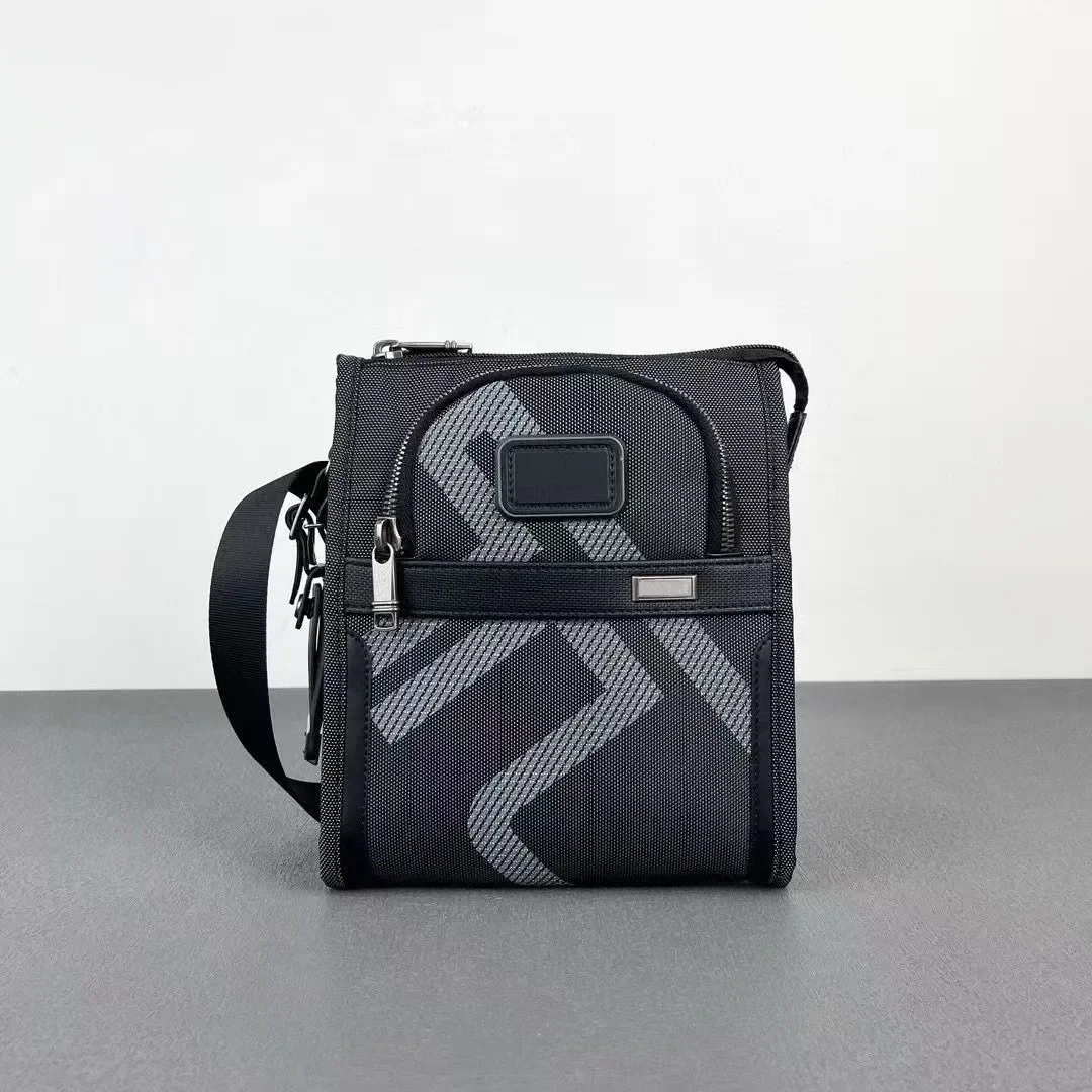 حقيبة كتف رجالية من النايلون متعددة الوظائف، حقيبة يد للركاب، حقيبة جيب صغيرة