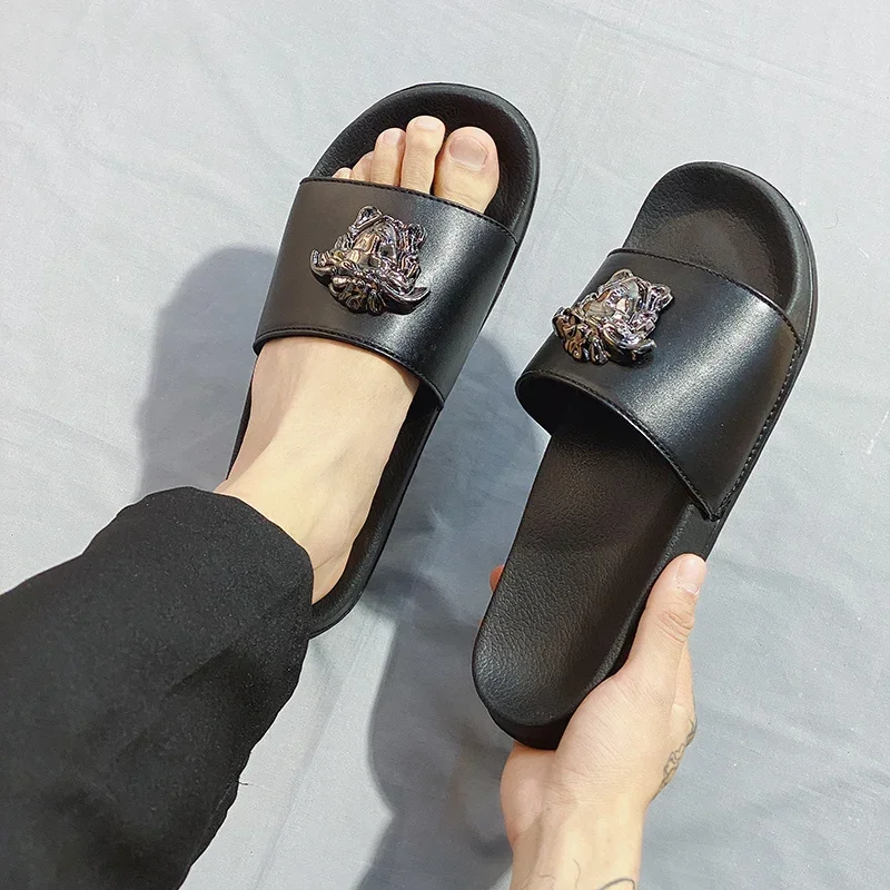 Sandals Men Casual Summer Brand Slippers for Men Ultra Soft Slides Non-slip Wear-resistant Indoor Outdoor Man Summer Slippers