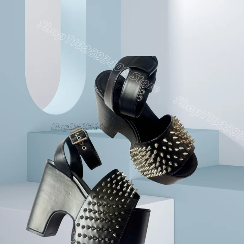 

Black Rivet Decor Punk Style Sandals Open Toe Solid Leather Stylish Strange Style Women Casual Slippers 2025 Zapatos Para Mujere