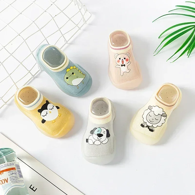 صنادل جوارب أرضية قابلة للتنفس للأطفال ، أحذية مشي للأطفال ، نعال ناعمة للأطفال ، داخلية ، تتراوح أعمارهم بين 0-1 ، 2 ، الخريف ، الربيع ، الصيف