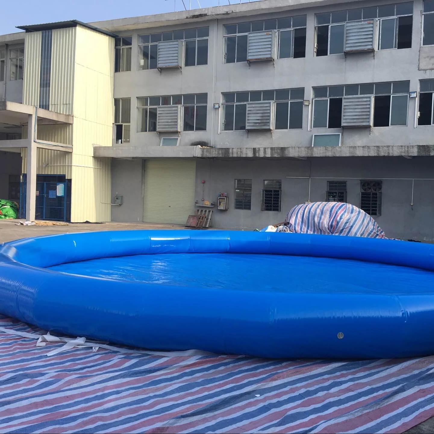 Large Pvc Tarpaulin Inflatable Commercial Round Pool Swimming For Outdoor