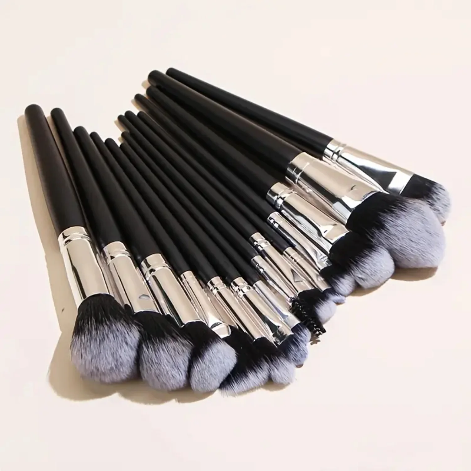 Professional 15pcs Makeup Brush Set - Large Kabuki Tools for Foundation, Powder, and Blush