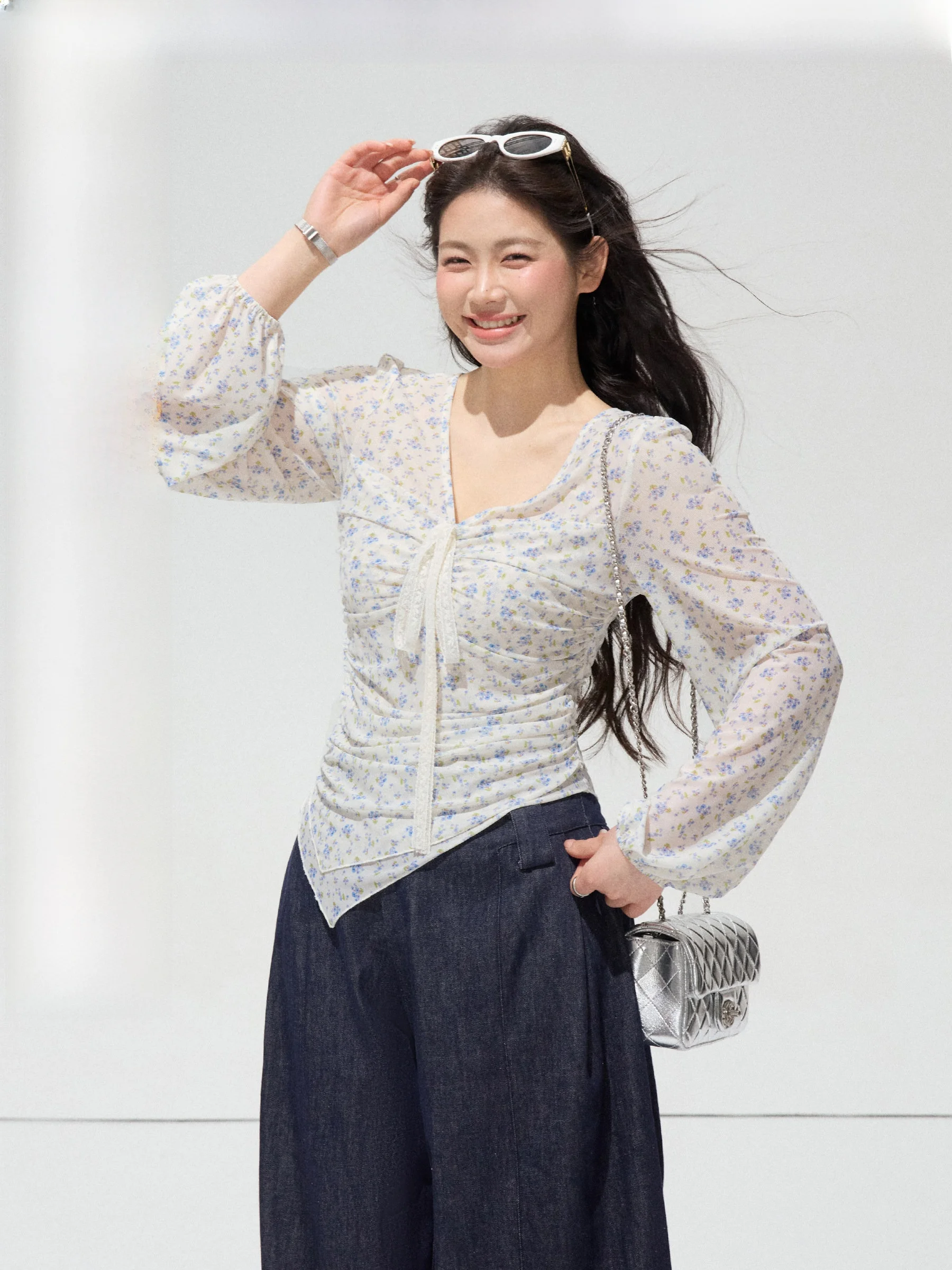 

JULULOOK Studio "Yunian Peony" plus Size Shirt Floral Print Gathered Waist Slim Fit V-Neck Long Sleeve Casual Style Women's Top