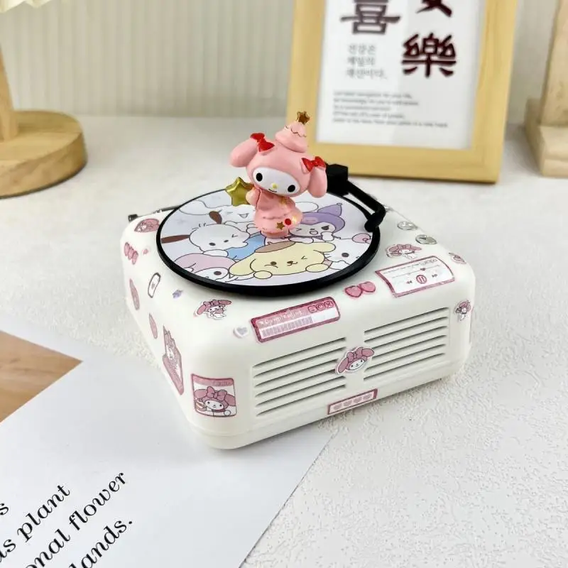 Sanrio figura de Anime de Hello Kitty, regalos de Audio Bluetooth para niños, adornos Kuromi, calidad de sonido de moda linda, tridimensional, nuevo