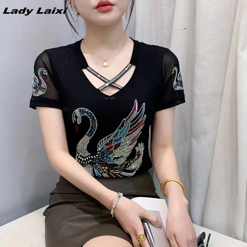 الشارع الشهير الملابس النسائية تي شيرت مثير جودة عالية سوان الساخن الماس تصميم قصيرة الأكمام بلايز شبكة تيز أحدث قميص #1