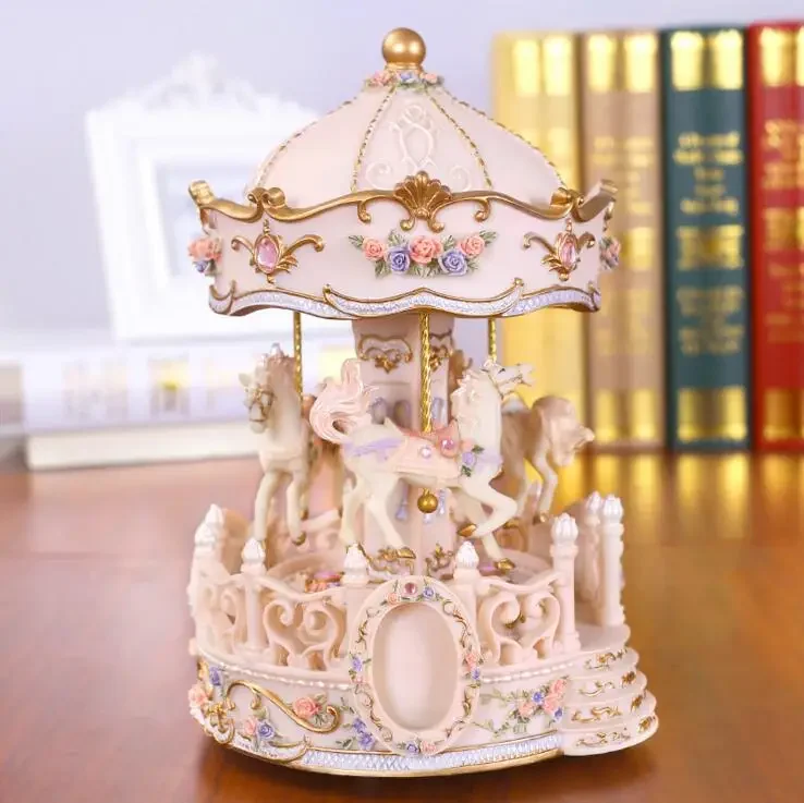 Creative Rotating Horse Music Box Resin Ornaments Home Livingroom Cabinet Decoration Window Display Children's Day Birthday Gift