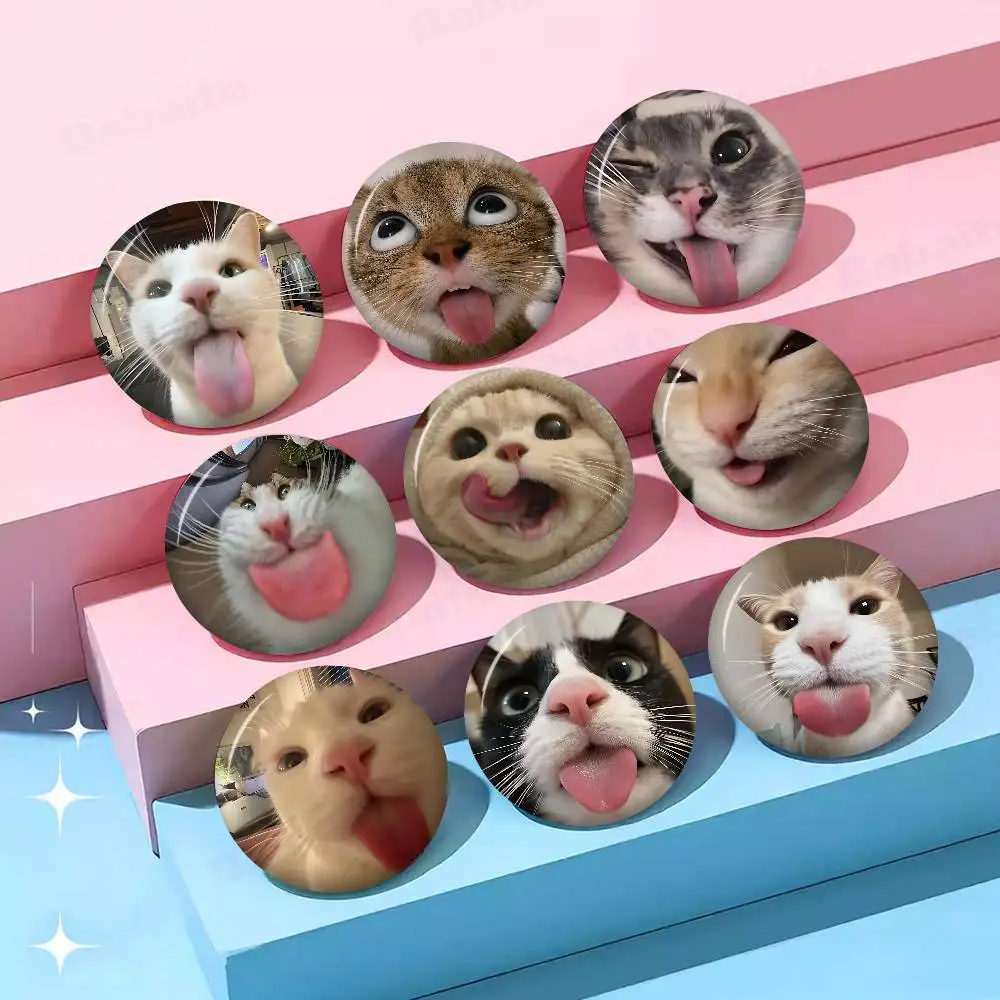 The Cat with Its Tongue Sticking Out 58mm Animals Funny Brooches Badge Backpack Clothes Gift Accessory
