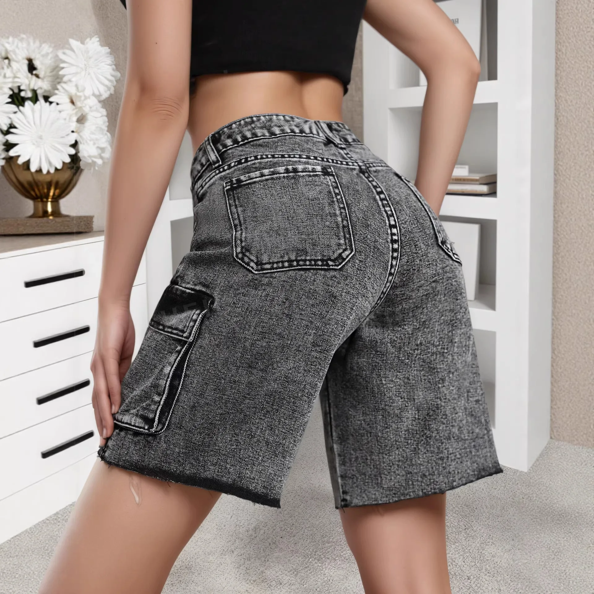 2026 Summer New Women's Vintage Washed Stretch Denim Shorts, Slim Fit Hot Girl Shorts