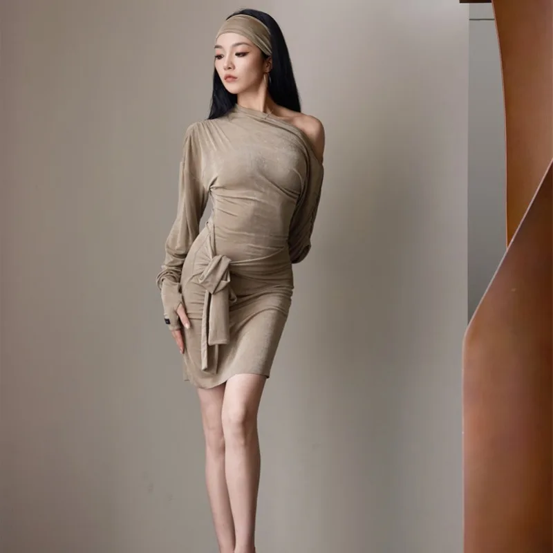 UK-Latein-Tanzkostüm für Damen, fließendes, entspanntes Kleid für lateinamerikanische Studenten: lässige Lounge-Kleidung mit weich drapierten Gesellschaftstanzkostümen