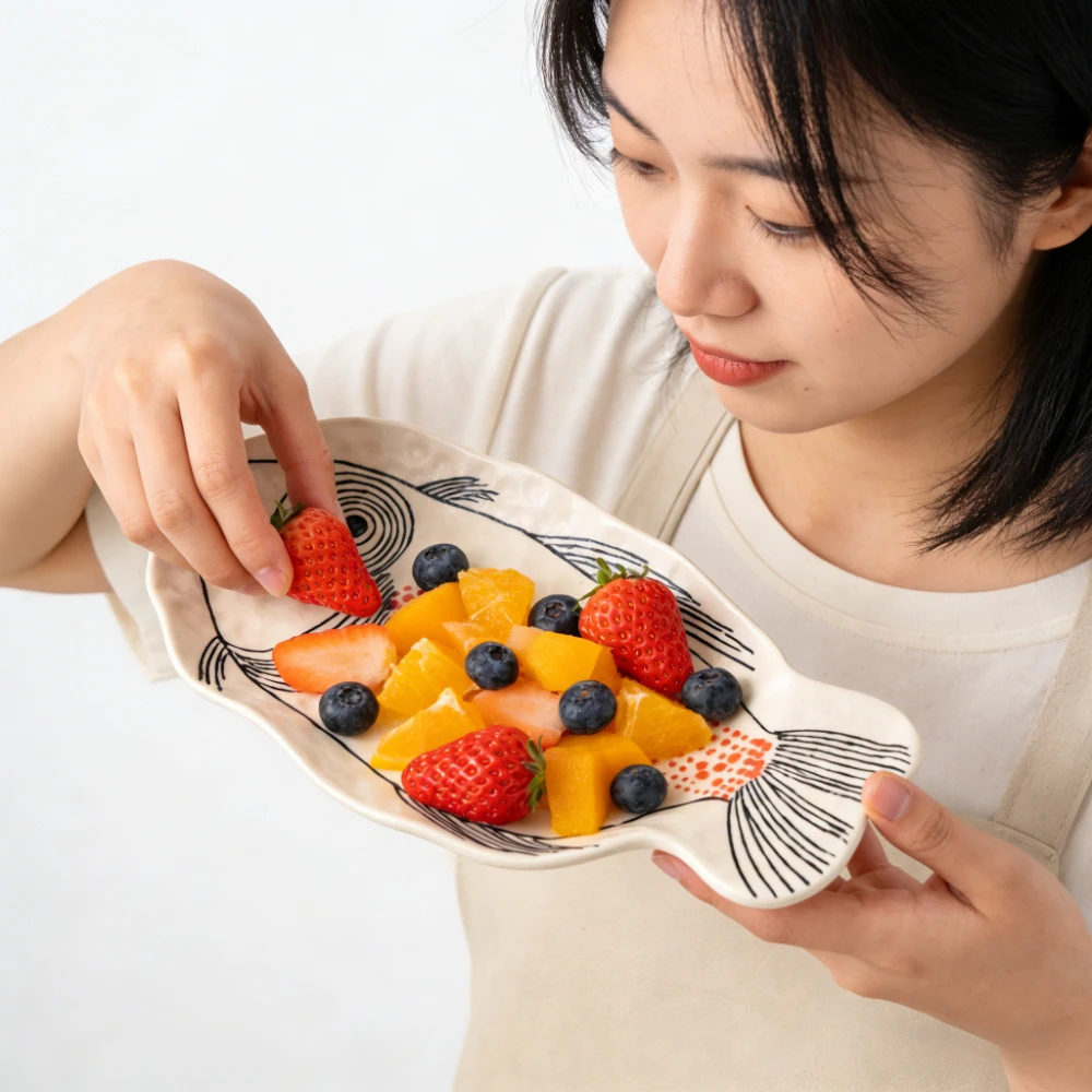Multifunctional Underglaze Colored Ceramic Plate in The Shape of Red Snapper,Irregular Fish-shaped,household Cooking Tableware